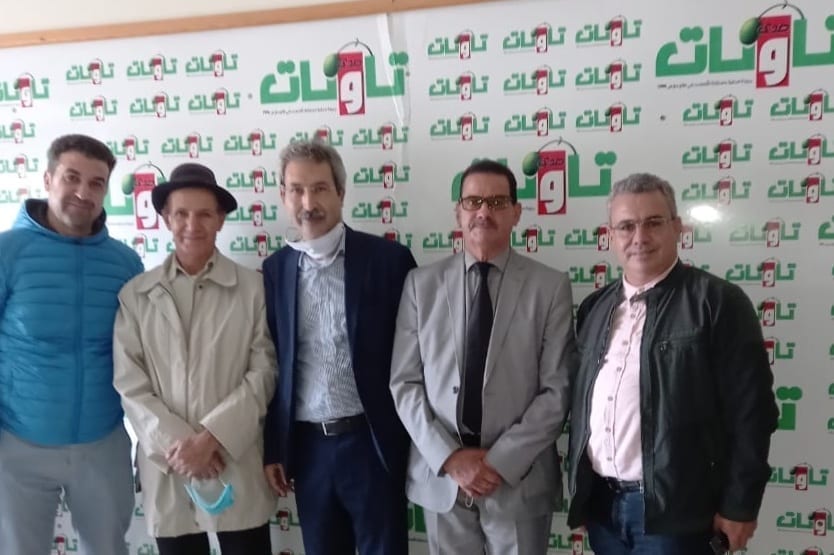 “منتدى كفاءات إقليم تاونات” يوزع مساعدات مالية على الفنانين بإقليم تاونات في ظل أزمة كورونا