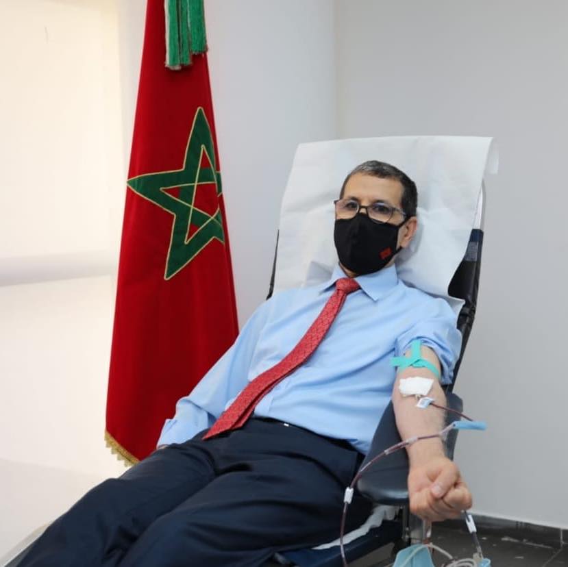 العثماني.. تيتبرع بالدم و يدعوا المغاربة يديرو بحالو