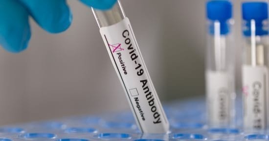 أمريكا.. الموافقة على الاستخدام الطارئ لـ”ريجينيرون” لعلاج مصابي كورونا