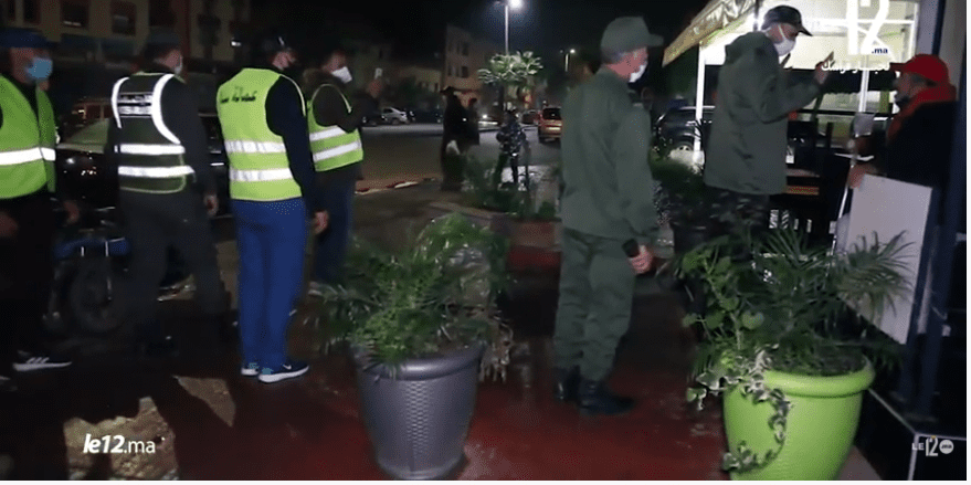 كلشي يسد في الوقت.. سلطات سلا تشدد المراقبة (فيديو)