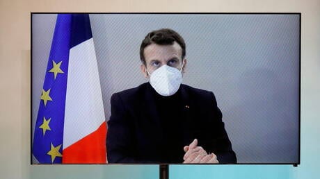 بعد إصابته بكورونا.. قصر الإليزيه يكشف عن آخر تطورات صحة ماكرون