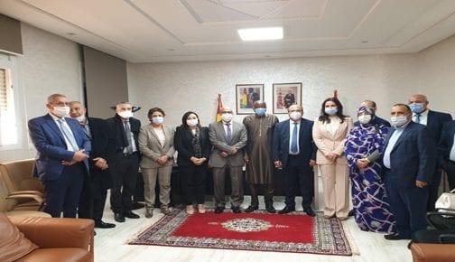 بعد العيون.. برلمانيون يزورون عدد من القنصليات بمدينة الداخلة