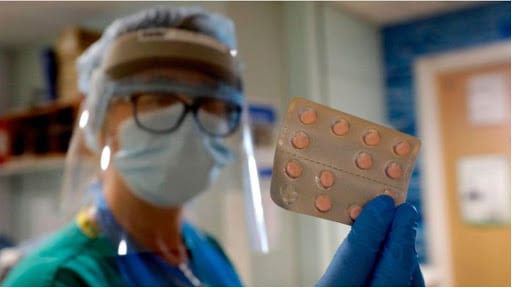 تجنبوها.. أدوية ممنوع تناولها خلال فترة العلاج من “كورونا”