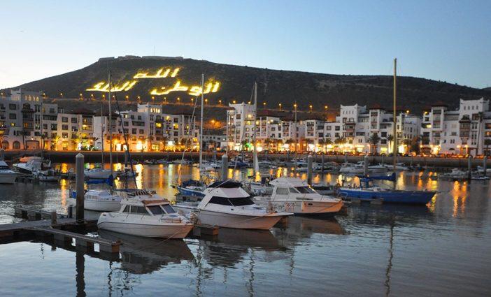 ربورتاج أكادير.. هكذا لبست ليلة “البوناني” جلباب حظر التجول الليلي و إحتفالات خاصة لكبار القوم 