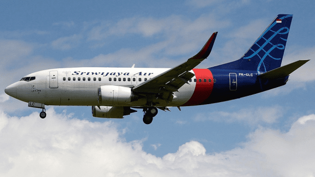 إندونيسيا.. فقدان الاتصال بطائرة ركاب بعد وقت قصير من إقلاعها من جاكرتا