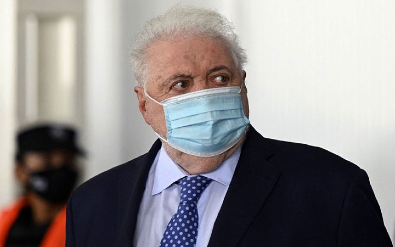 بسبب اللقاح.. وزير الصحة الأرجنتيني يقدم استقالته