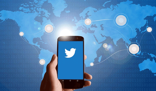 أرباح وإيرادات “تويتر” تفوق توقعات المحللين خلال الربع الأخير من 2020