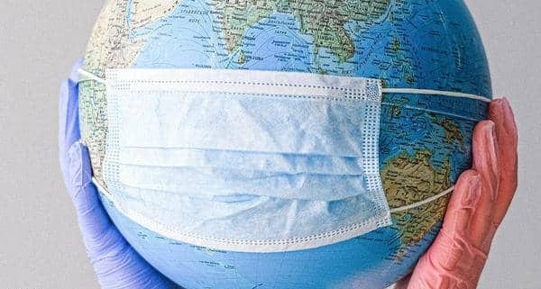 بعد عام من المواجهة.. الصحة العالمية تتوقع تاريخ انتهاء الأزمة الصحية