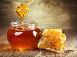 ها كيفاش.. نتحقق من العسل الحر قبل تناوله