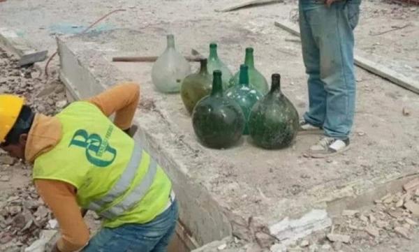 العثور على قنينات زجاجية أثرية بالمدينة العتيقة لطنجة