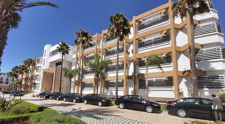 وزارة العدل.. توزيع 44 سيارة نفعية على النيابات العامة