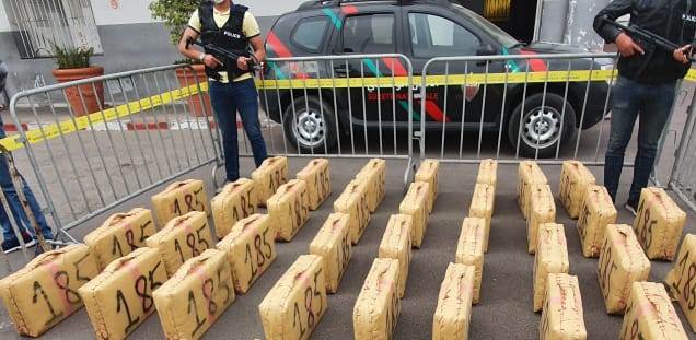 “الديستي” تقود لإيقاف أربعيني وحجز نصف طن من “الحشيش” بالرشيدية