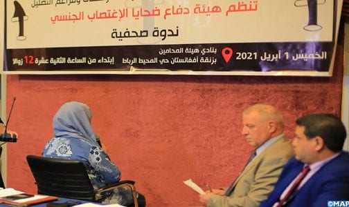 ضحايا الاعتداءات الجنسية يطلقن صرخة استنكار مدوية في وجه ادعاءات المعطي منجب (فيديو)