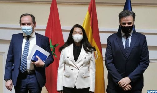 بنيعيش وكاتب الدولة الإسباني في الهجرة يجتمعان في مدريد لمناقشة تدبير شؤون الهجرة