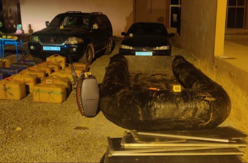 كلميم.. إيقاف شخصين وحجز حوالي طن من “الحشيش”