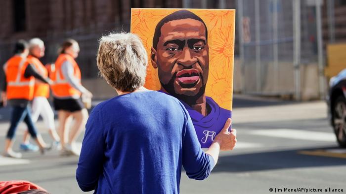 أمريكا.. النطق بالعقوبة في قضية الشرطي المدان بقتل جورج فلويد في هذا التاريخ