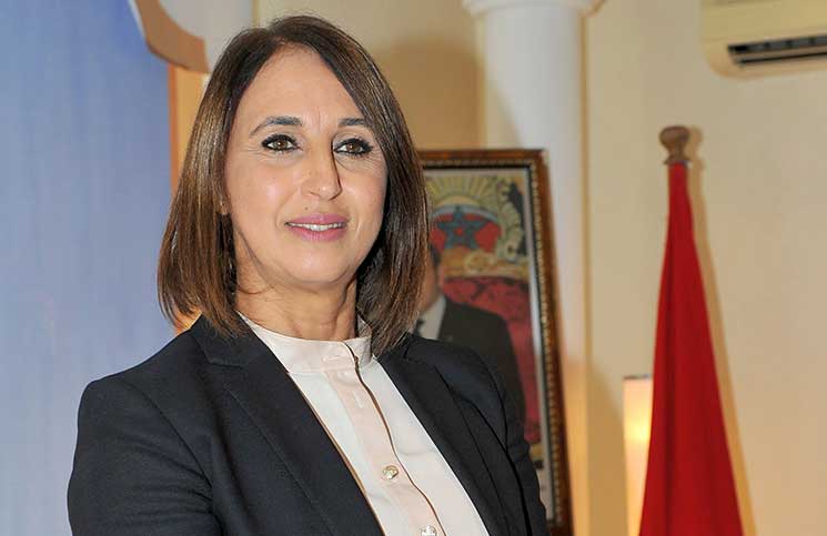 عن منيب أتحدث. هذا ليس وقت تقطار الشمع يا زعيمة حزب الشموع