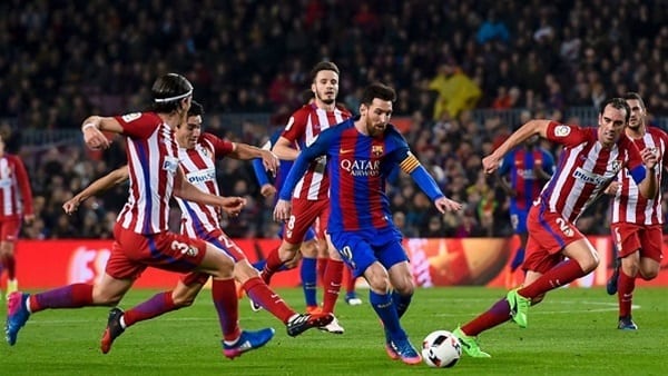 الليغا.. برشلونة يسقط في فخ التعادل ضد أتلتيكو و يمنح ريال مدريد فرصة ذهبية لانتزاع الصدارة
