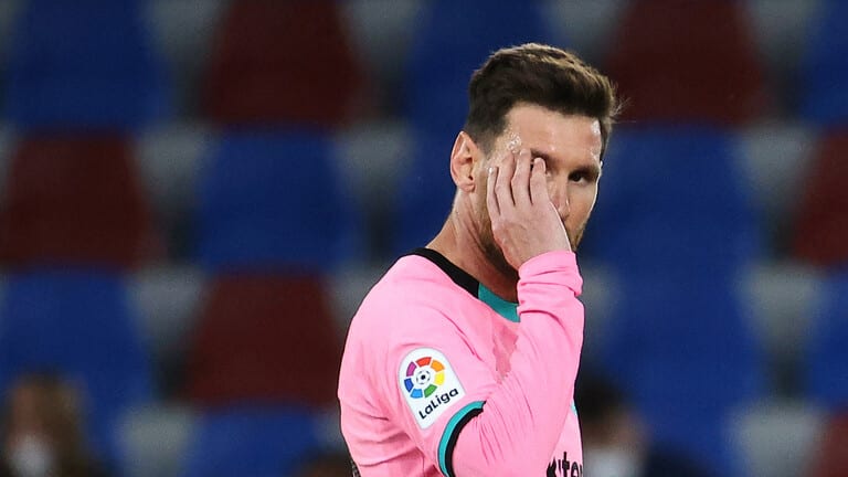 لعشاق برشلونة.. ميسي يحسم مصيره مع النادي