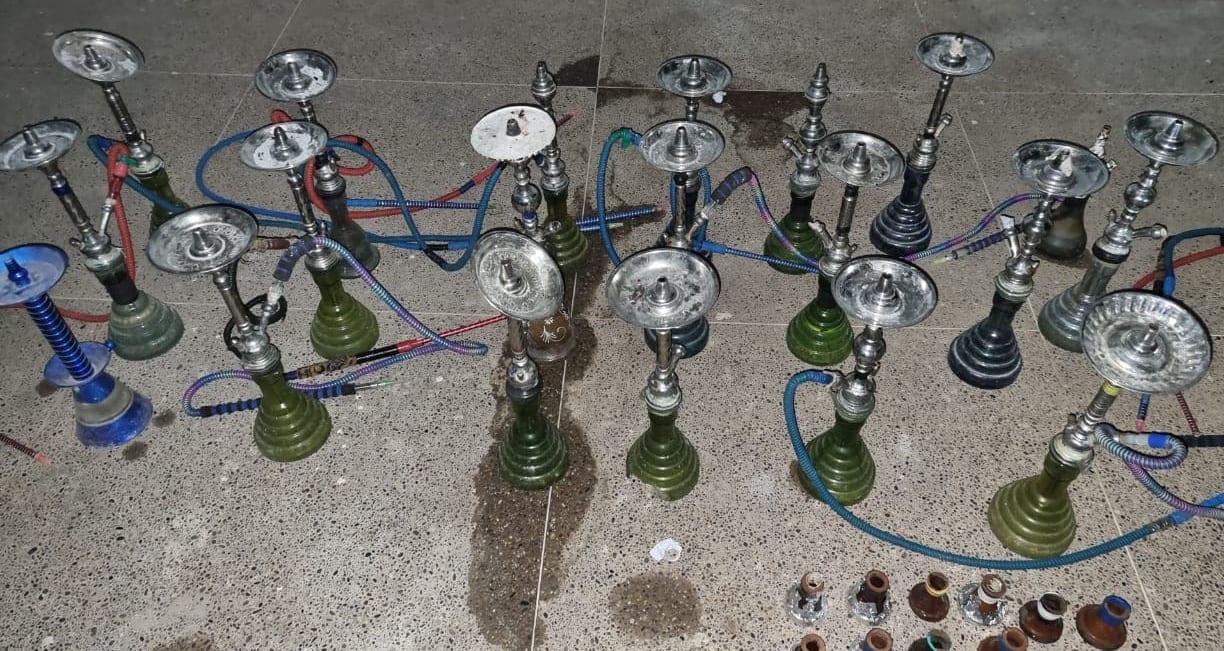 مراكش.. الدّرك يداهم مقهى للشيشة في “حدّ السوالم” ويوقف أزيد من 10 أشخاص