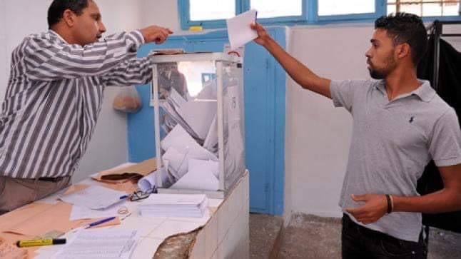 عشية استحقاقات 21.. بيانات اللوائح العامة للانتخابات تكشف استمرار عزوف الشباب