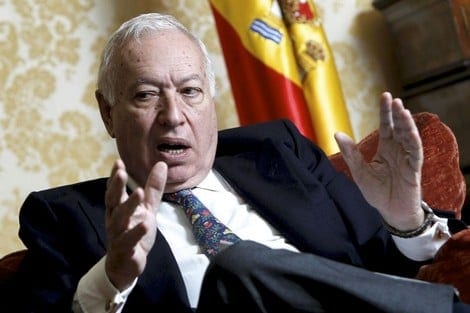 وزير الخارجية الإسباني الأسبق يفضح إرهابية البولبساريو ويطالب مدريد بإعادة النظر في موقفها بشأن قضية الصحراء