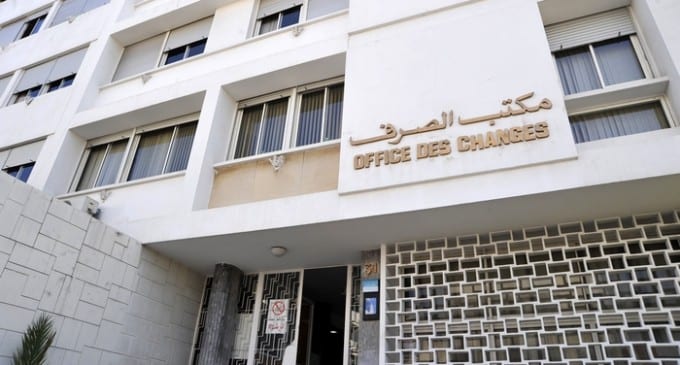 مكتب الصرف.. ارتفاع تحويلات المغاربة المقيمين بالخارج بنسبة 41,8%