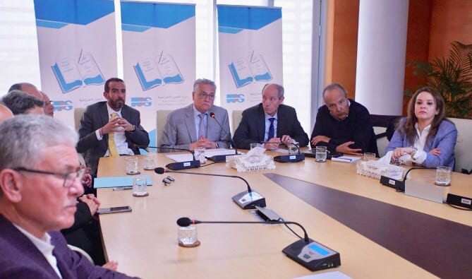 “حرب التزكيات” تهدّد بنسف حزب “الكتاب” من الداخل