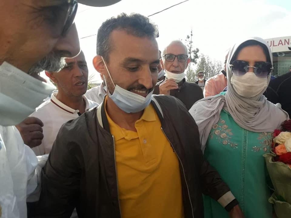 عاجل . الصحفي بوطعام يغادر السجن بعد الحكم ببرائته