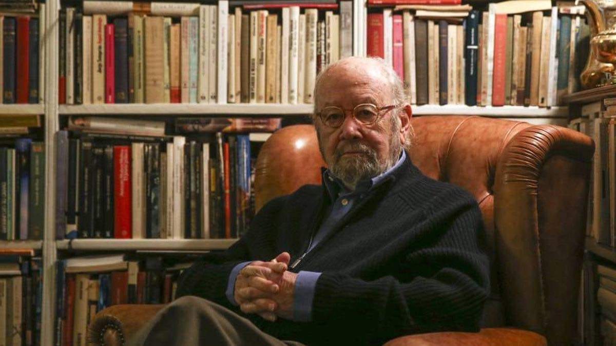 وفاة الروائي والشاعر الإسباني خوسي مانويل كاباييرو