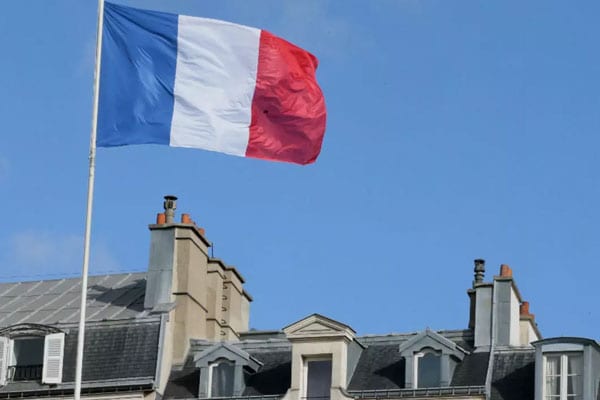 فرنسا.. الانتخابات الرئاسية ستجرى يومي 10 و24 أبريل 2022
