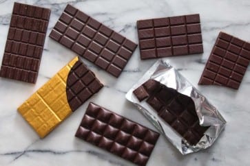 منها حرق الدهون.. فوائد غير متوقعة لتناول الشوكولاتة صباحا بالنسبة للنساء