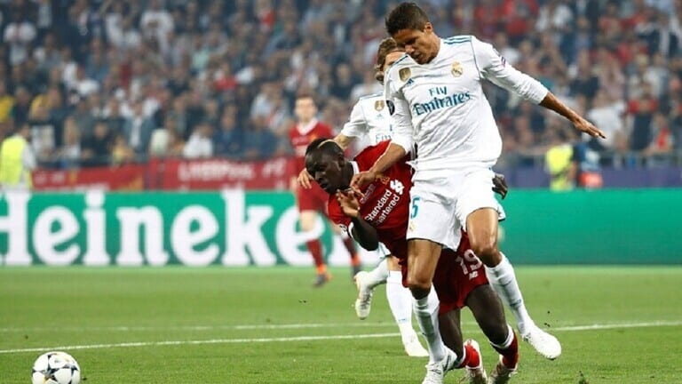 فاران يضع شرطا لتجديد عقده مع ريال مدريد