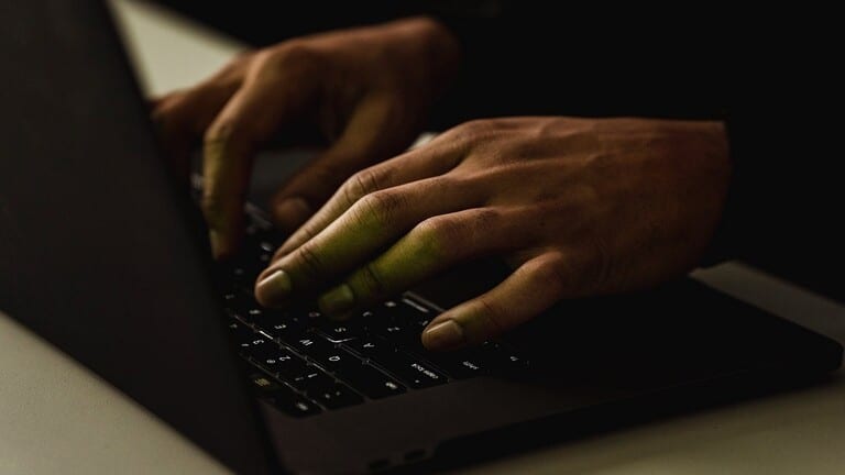 ها كيفاش نميّز المواقع الخطرة على الإنترنت