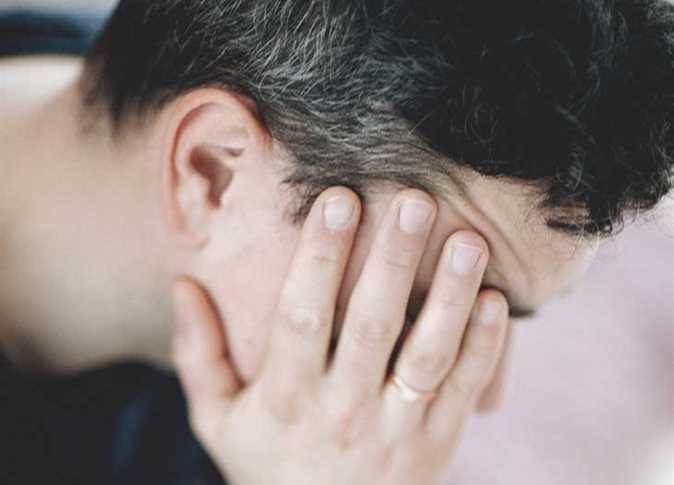 تعرفوا عليها.. تحديد أعراض صداع الفيروس التاجي المستجد 