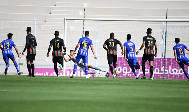 البطولة الوطنية.. الجيش الملكي يتفوق على ضيفه إتحاد طنجة 