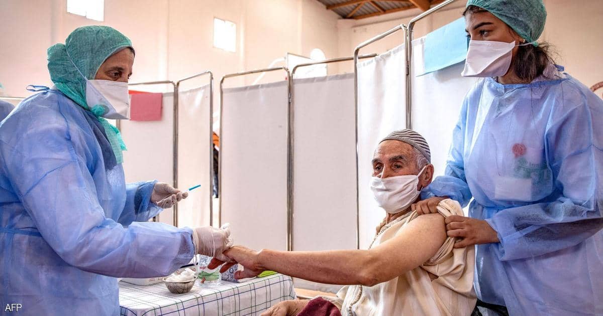 خبير.. لقاح سينوفارم وأسترازينيكا ناجعان ضد السلاسات المتحورة