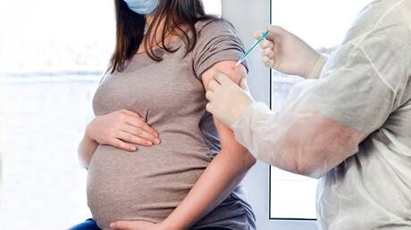 دراسة.. الحوامل والمرضعات ذات استجابة مناعية ضعيفة لفيروس كورونا