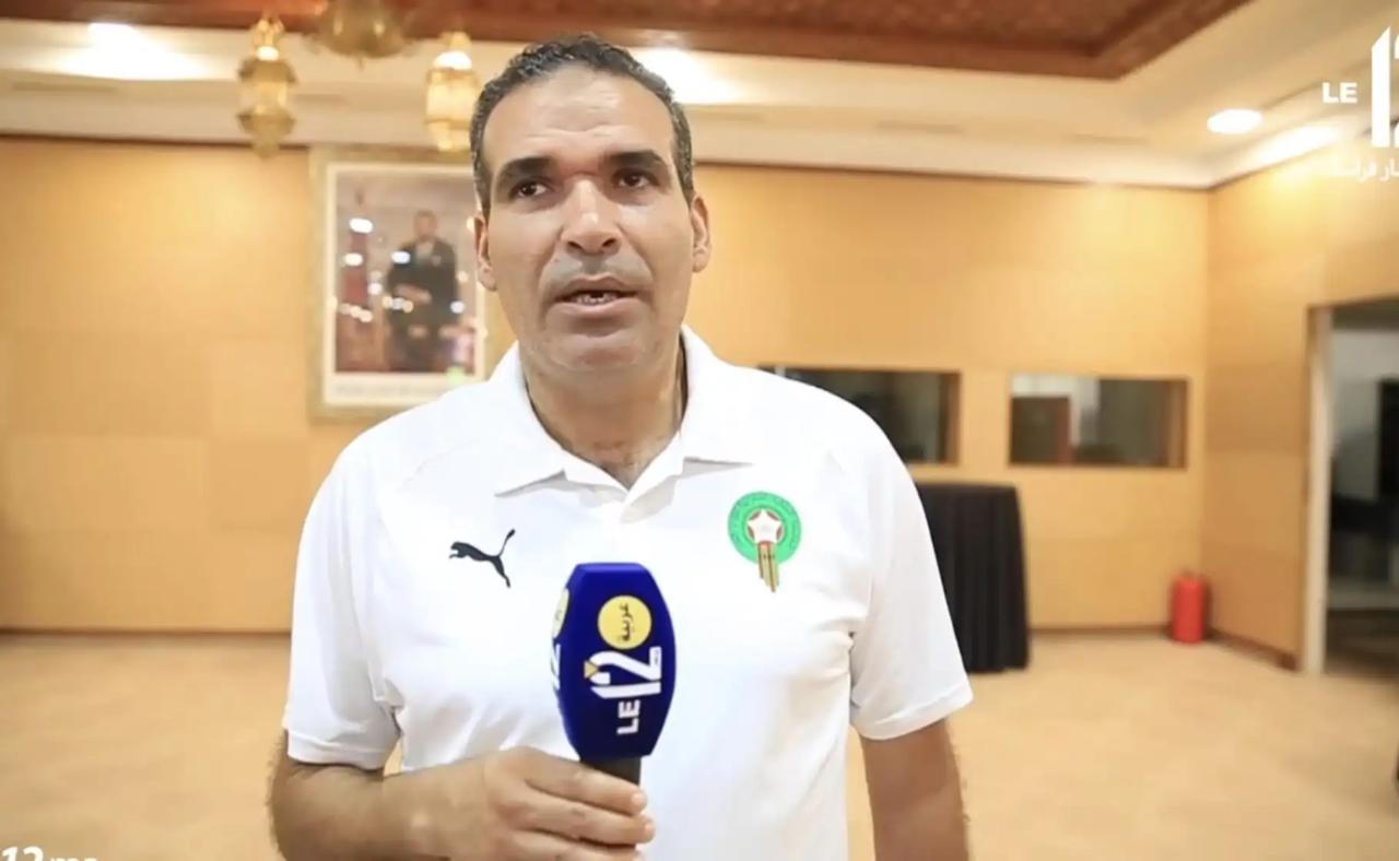 المدرب الوطني هشام الدكيك لجريدة “le12”: ودية العيون أمام منتخب البرازيل حققت أهدافها