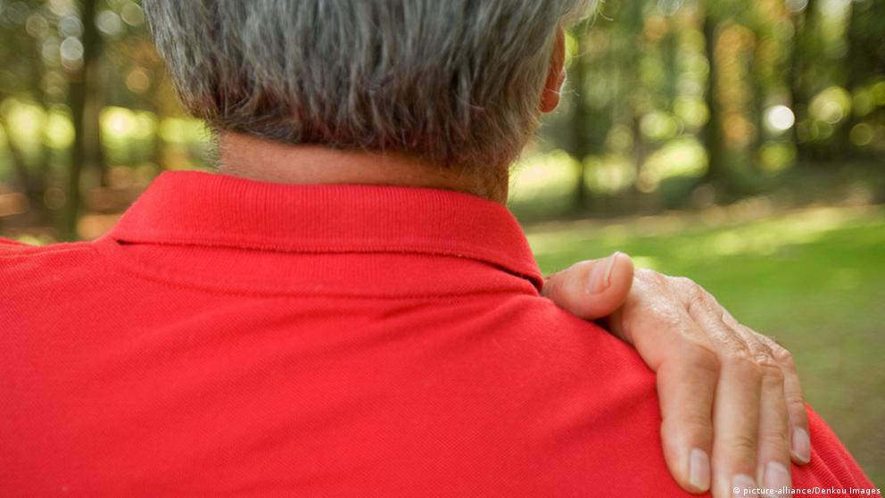 ألام الكتف.. أسباب متنوعة وإنذار لأمراض خطيرة