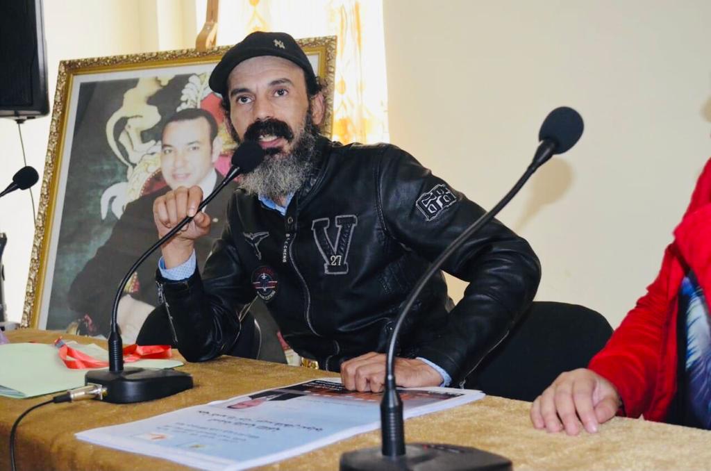 جنايات القنيطرة تبريء المثقف الكناش من تهمة الإغتصاب .. وهذا أول تعليق له 