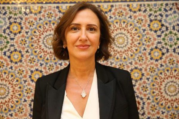 عمور تؤكد الالتزام بإطلاق خطة شاملة في أقرب وقت ممكن لدعم الفاعلين السياحيين