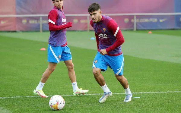 هكذا إنتهت محادثات حجي مع الزلزولي نجم البارصا للعب مع الأسود في الكاميرون 