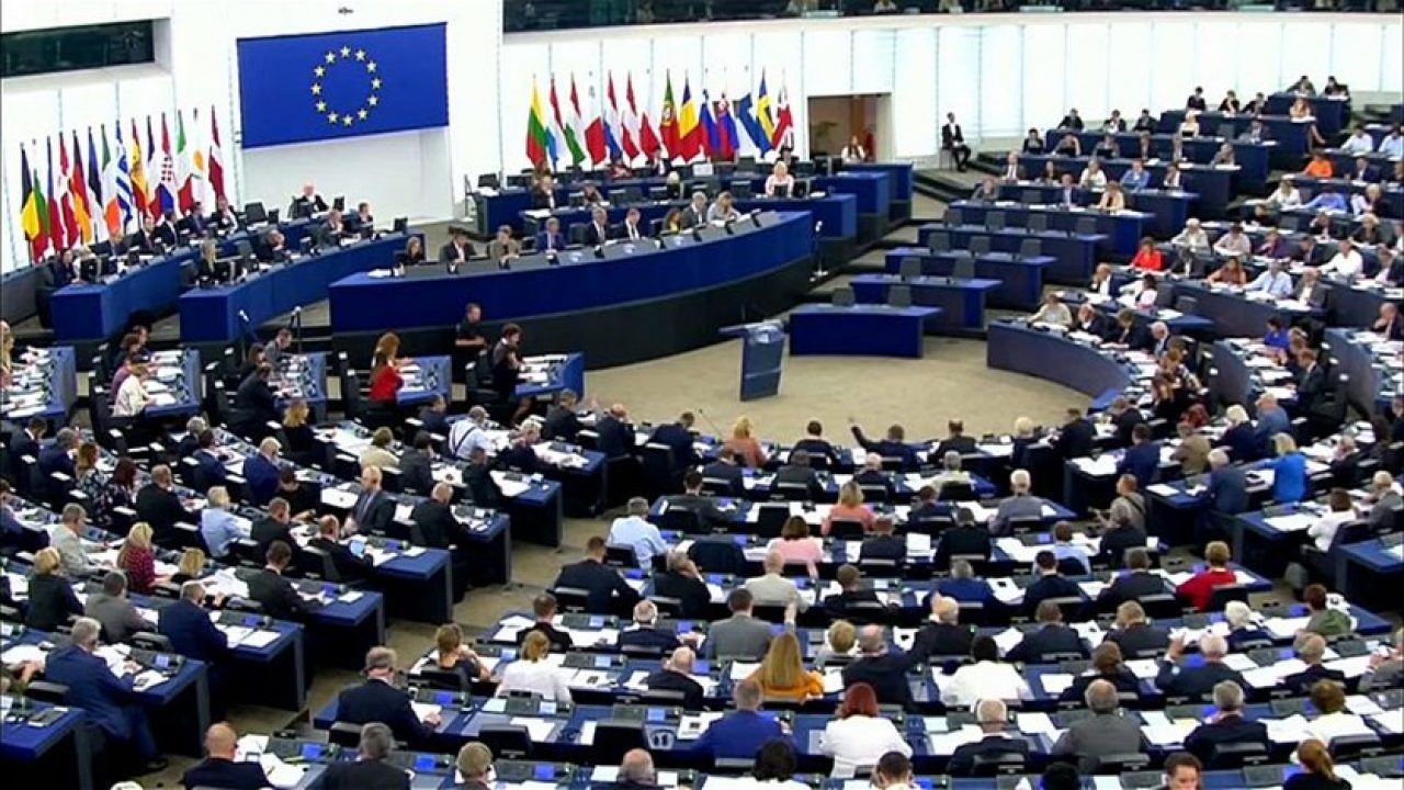 انتخاب رئيسة جديدة للبرلمان الأوروبي