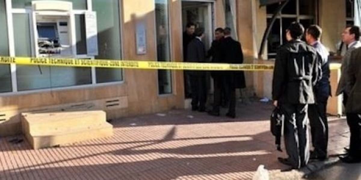 سرقة وكالة بنكية تقود لاعتقال 3 أشخاص بوجدة