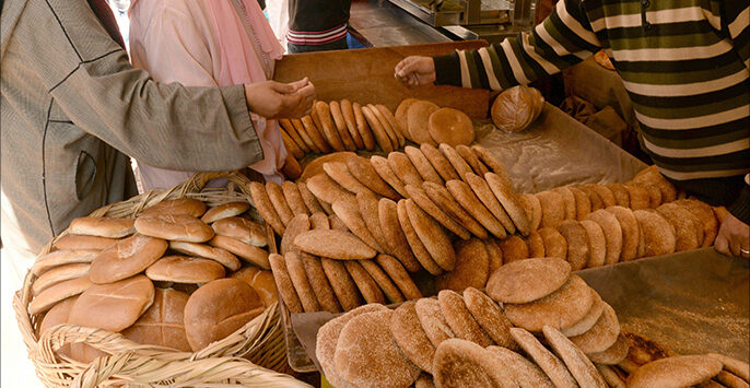 وزارة الإقتصاد.. سعر الخبز العادي لم يعرف أي تغيير و بقي في 1,20 درهم