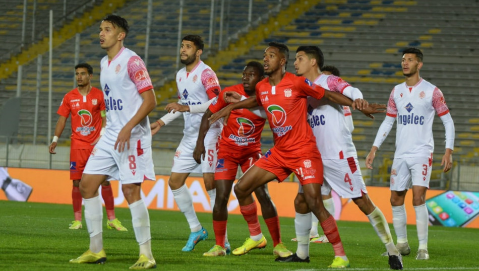 البطولة الاحترافية.. الحسنية تهزم الوداد بدونور