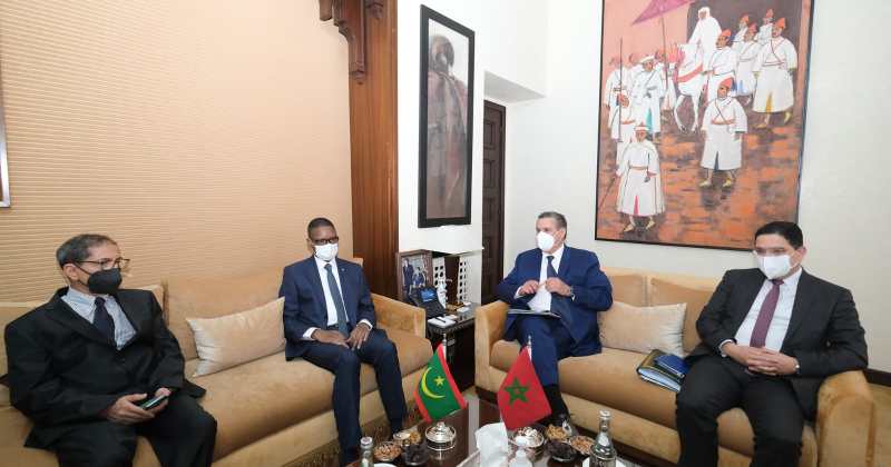 أخنوش يجري محادثات مع الوزير الأول الموريتاني
