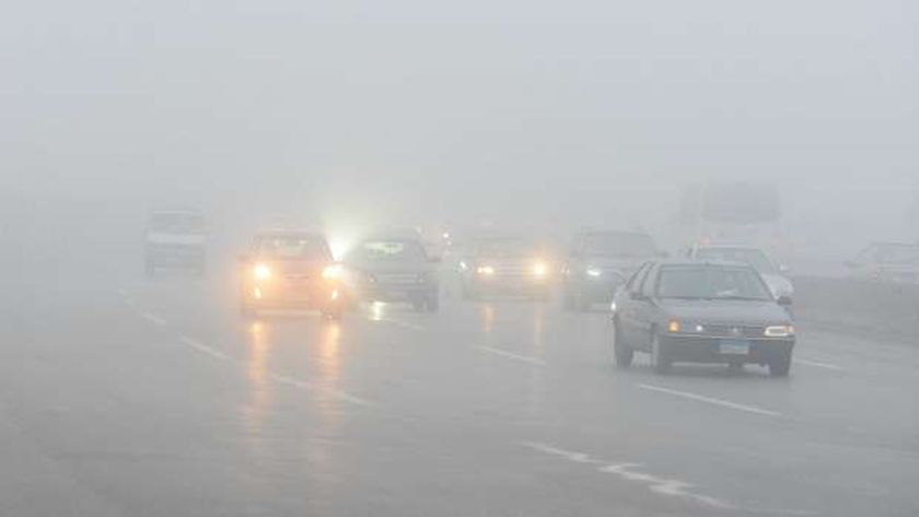 الأرصاد الجوية.. كتل ضبابية وسماء غائمة في توقعات الأربعاء