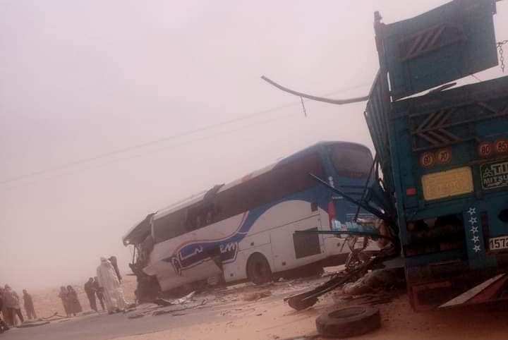 السلطات المحلية تكشف عن حصيلة حادث اصطدام “الستيام” بشاحنة